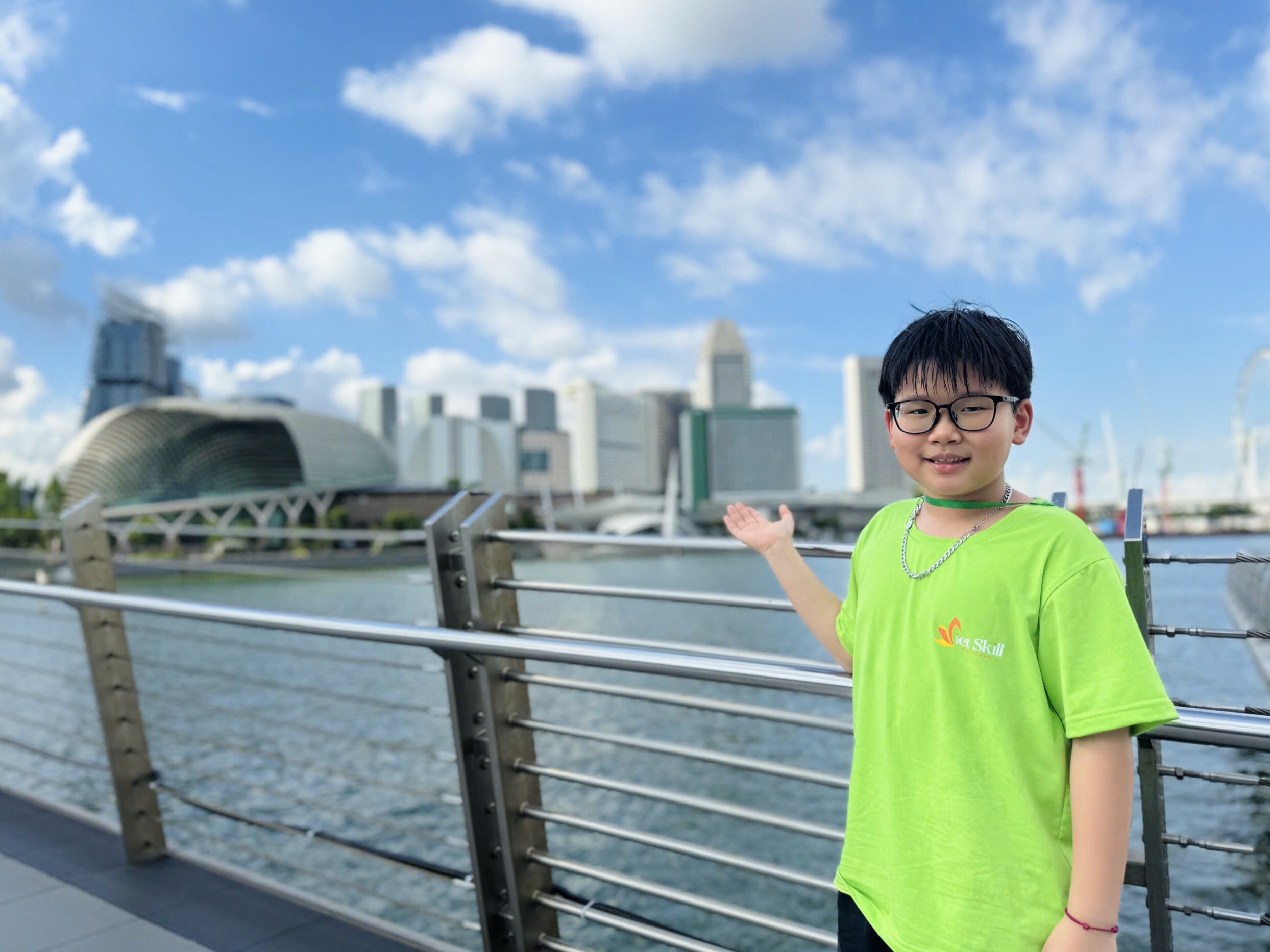 trại hè singapore.jpg