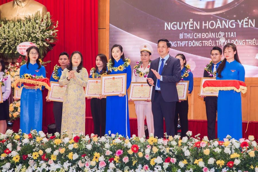 Học viên VietSkill – Hoàng Yến vinh dự lọt vào top 10 gương mặt trẻ tiêu biểu tỉnh Quảng Ninh
