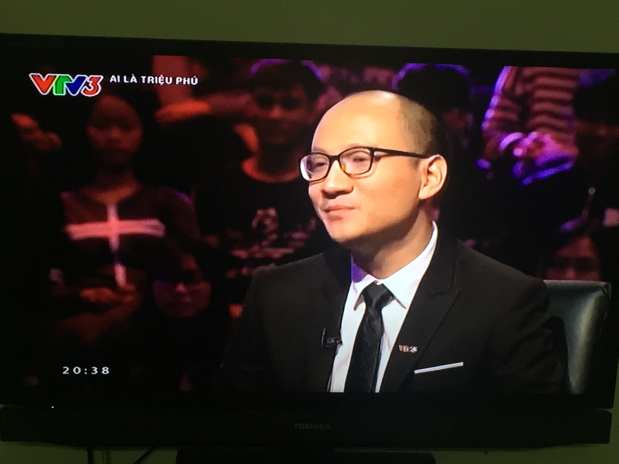 "Ai là triệu phú 2018" lên sóng với MC mới - Phan Đăng, đã có người chơi mang về 22 triệu đồng