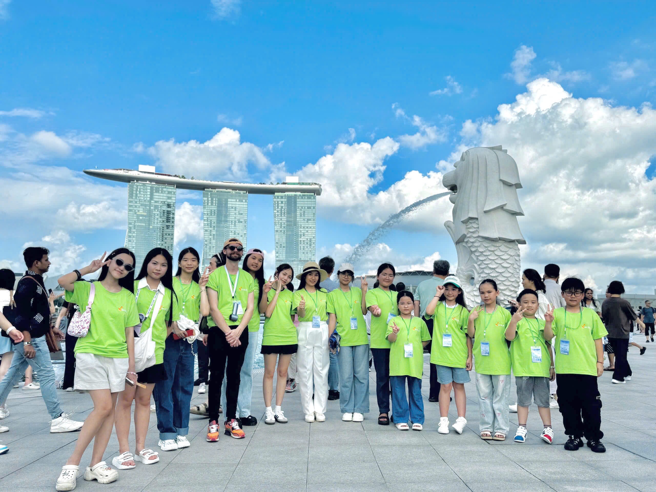 Quán quân MC Nhí Toàn Quốc 2025 - Đỗ Thế Anh tham gia Trại hè Quốc tế Vietskill tại Singapore