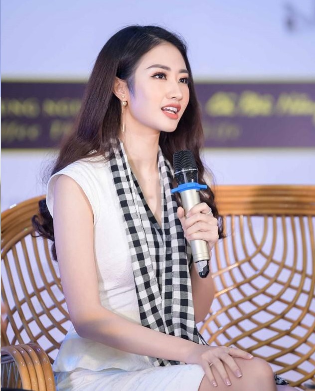 Hoa hậu Thu Ngân kể chuyện quyết tâm tìm cách sửa lỗi nói ngọng
